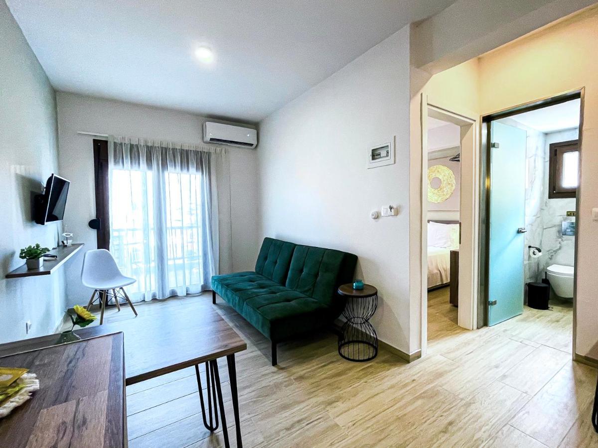 Athonite All Seasons Luxury Suites Ierissos Exterior foto