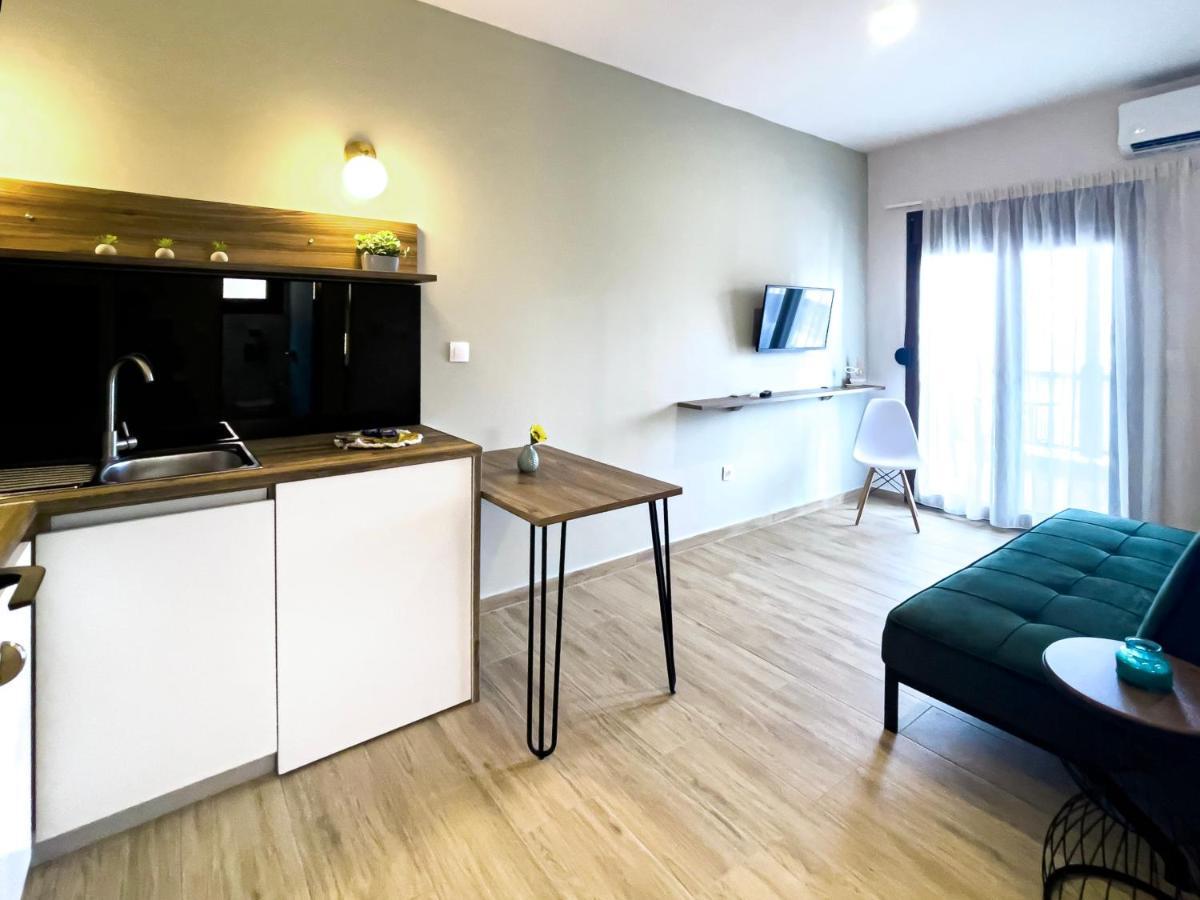 Athonite All Seasons Luxury Suites Ierissos Exterior foto