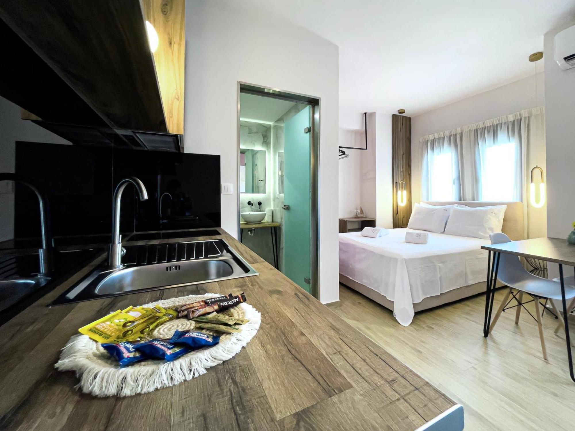 Athonite All Seasons Luxury Suites Ierissos Exterior foto